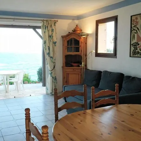 Ferienhaus Waterfront House With Sea View *