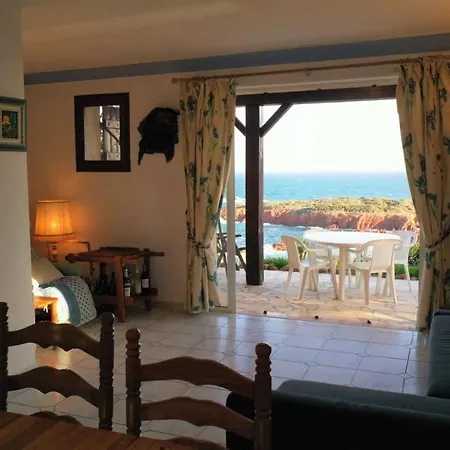 Waterfront House With Sea View Ferienhaus *
