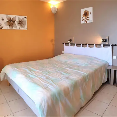 Waterfront House With Sea View Holiday home Saint-Raphael (Var)